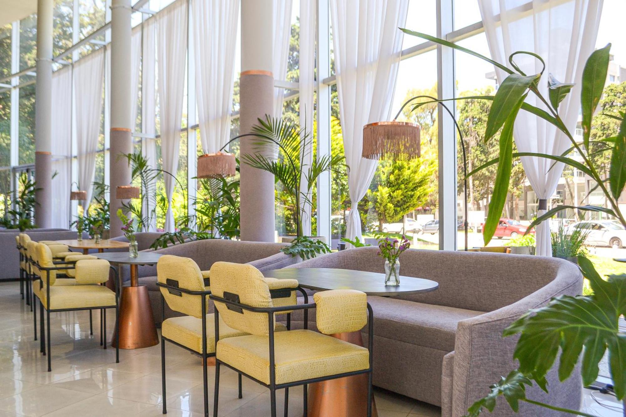 Hotel Zentiva Пинамар Экстерьер фото